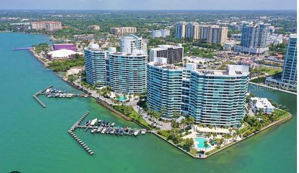 Building Photo - 988 Blvd of the Arts