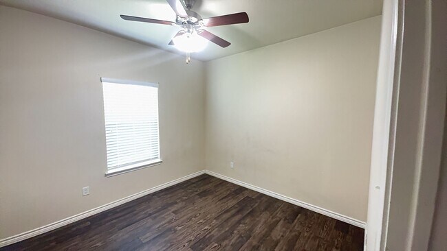 Building Photo - 3505 Barnacle Dr