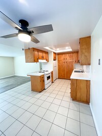Building Photo - 226 G. St.