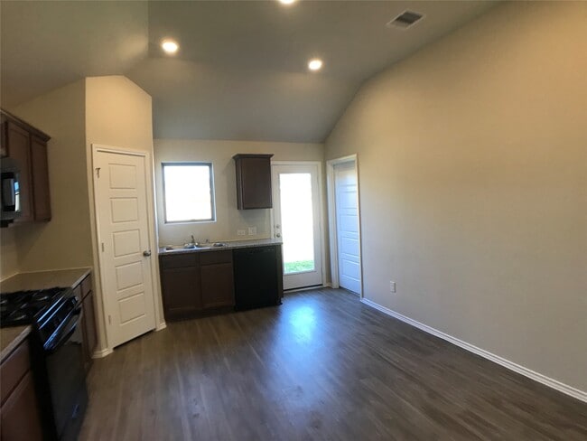 Building Photo - 21618 Lemon Beebrush Ln