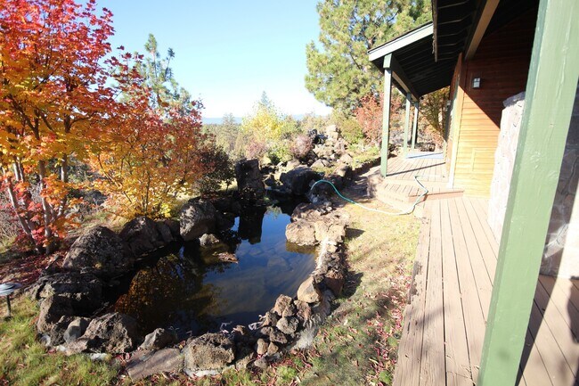 Building Photo - Custom Built Home in a Country Setting, 3 ...