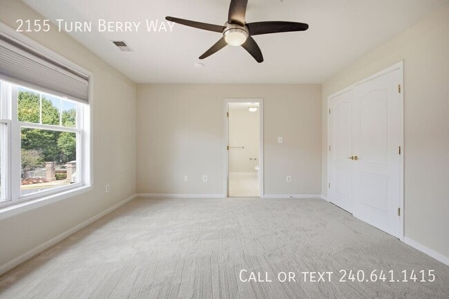 Building Photo - 2155 Turn Berry Way