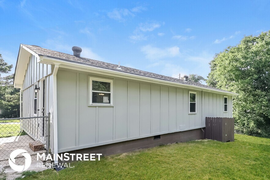 Building Photo - 707 Bahia Ln