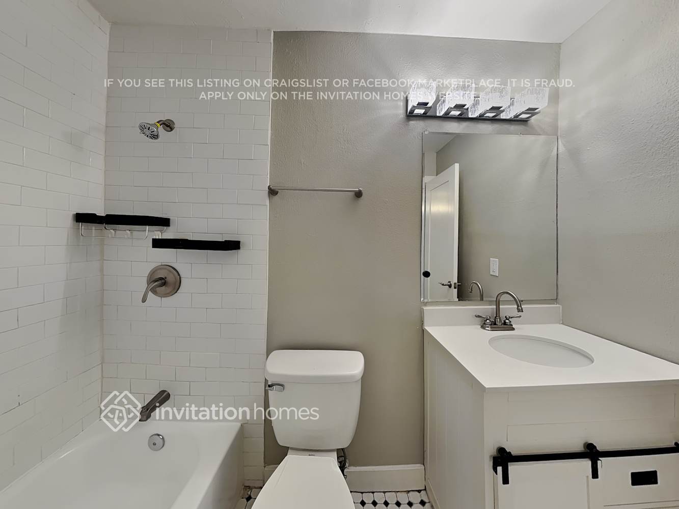 Building Photo - 7846 E Willetta St