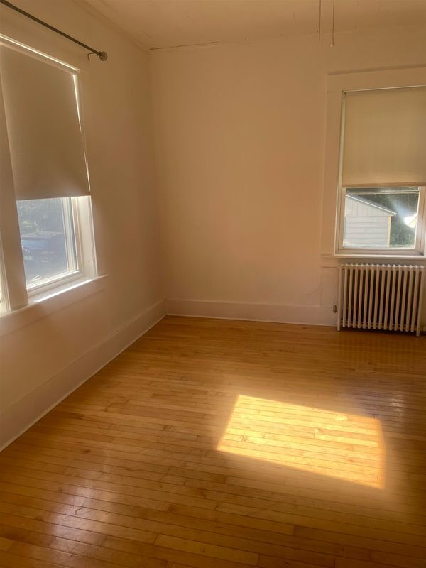 Building Photo - 30 Baker