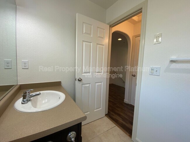 Building Photo - 3628 Elevations Way