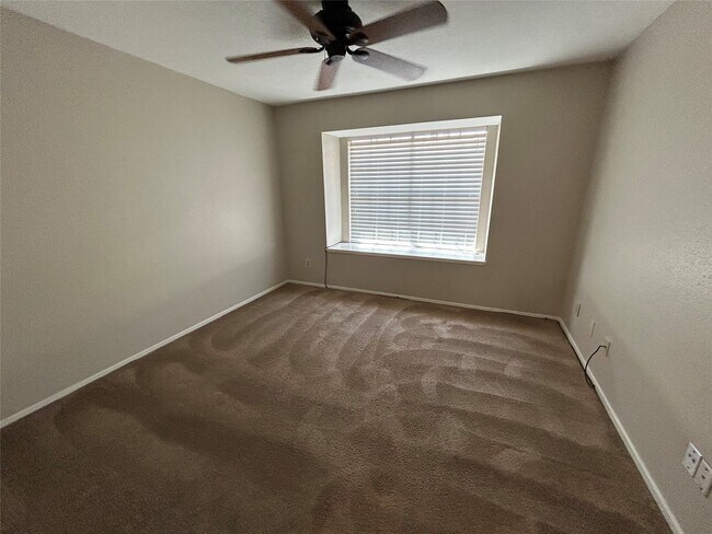 Building Photo - 14911 Wunderlich Dr