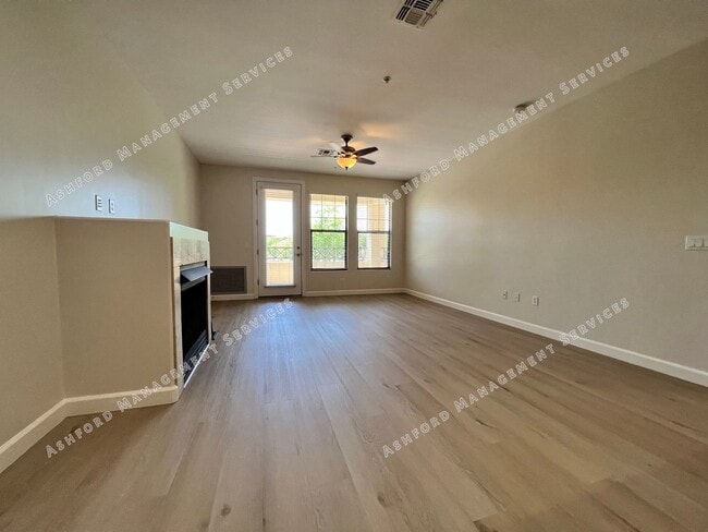Building Photo - ***MOVE IN SPECIAL***Scottsdale Luxury 2 Bed Condo with Mountain Views - Gated Artesia - Utilitie...