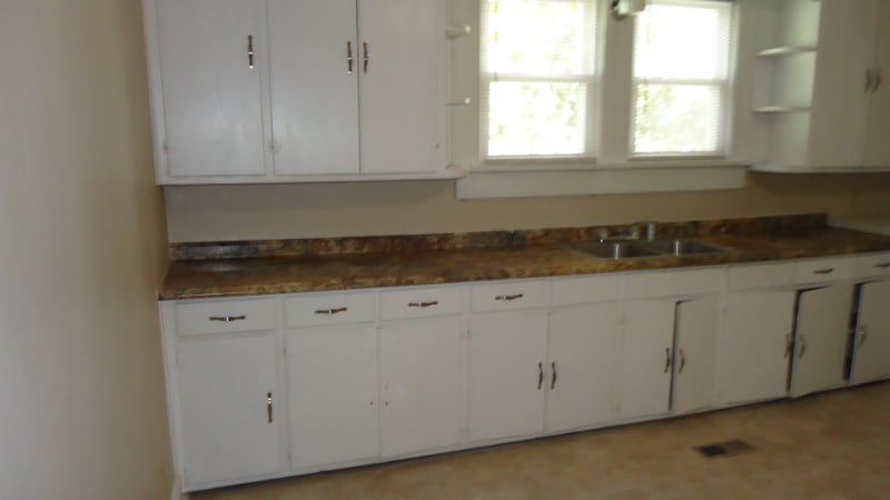 Building Photo - 901 S Jackson St