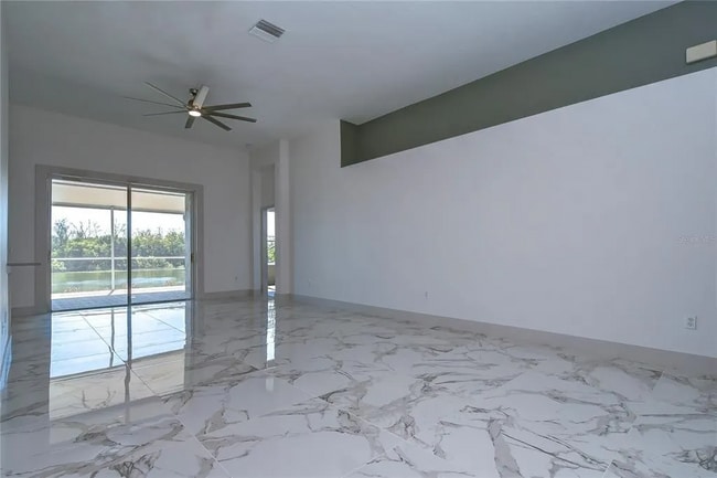 Building Photo - 1754 Open Field Loop