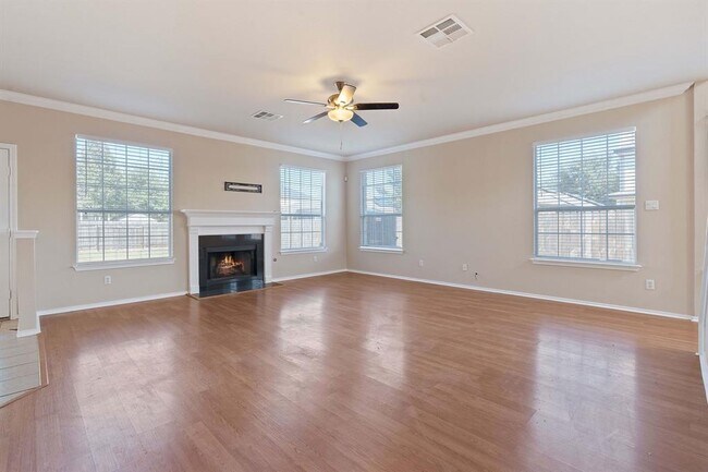 Building Photo - 10808 Chippenhook Ct