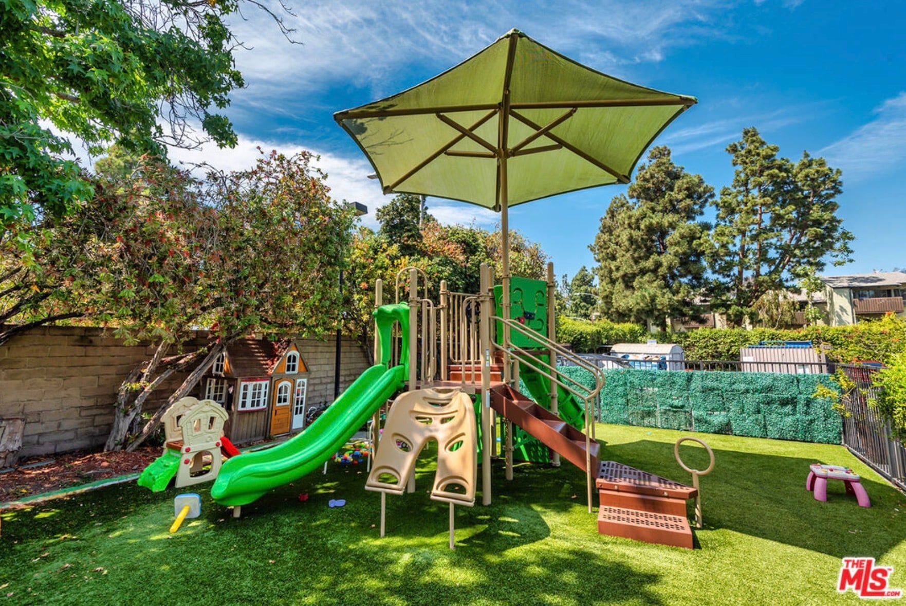 Playground - 11112 Summertime Ln