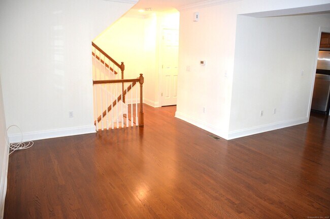Building Photo - 1707 Summer St