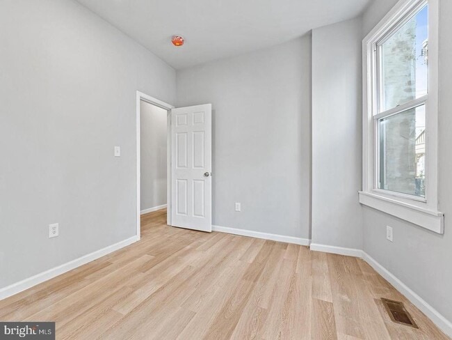 Building Photo - 1511 N 54th St