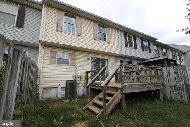 Building Photo - 160 Stadium Cir