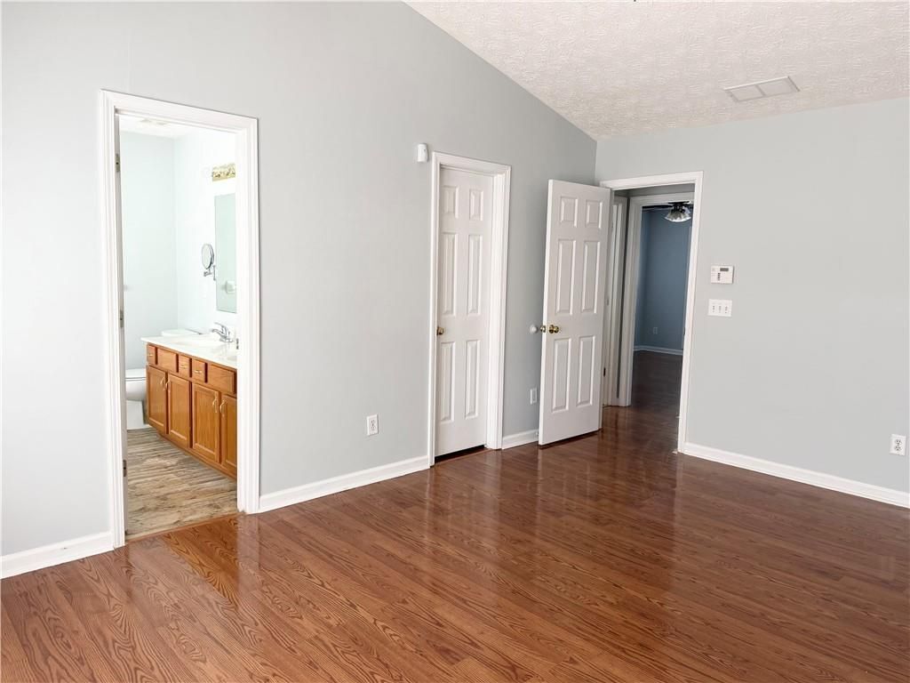 Building Photo - 2830 White Blossom Ln