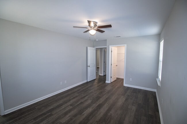 Building Photo - 311 Jones Mill Rd