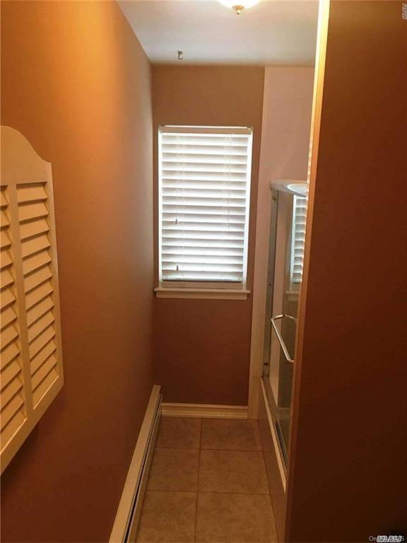 Building Photo - 211 Town House Village