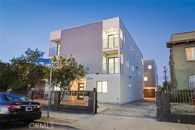 Building Photo - 4649 Pickford St