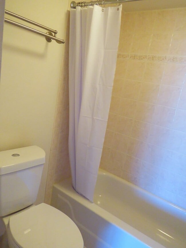 Building Photo - One Bedroom Condominium