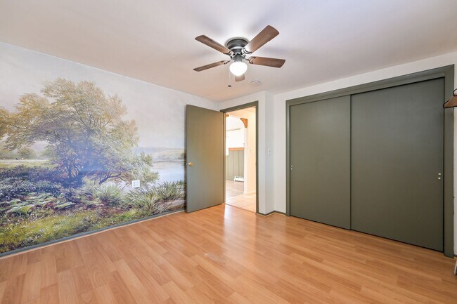 Building Photo - Spacious + Private 2BR/1BA in the Beautiful Golden, CO! Secluded AND Conveniently Located