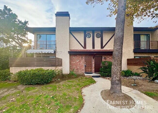 Primary Photo - 7231 Balboa Blvd