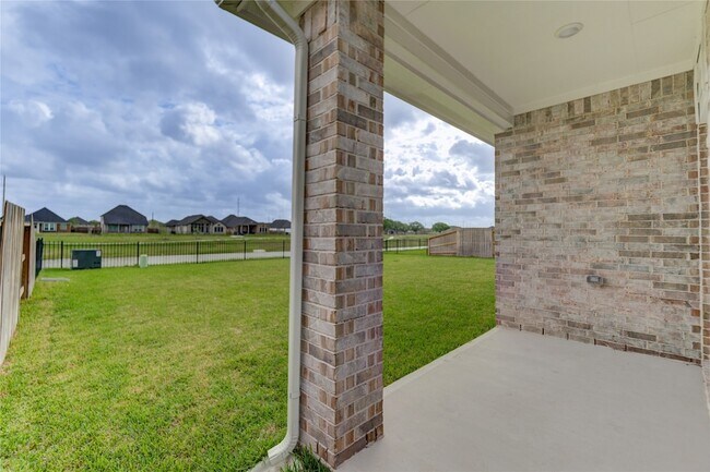 Building Photo - 6607 Arabella Lakes Dr