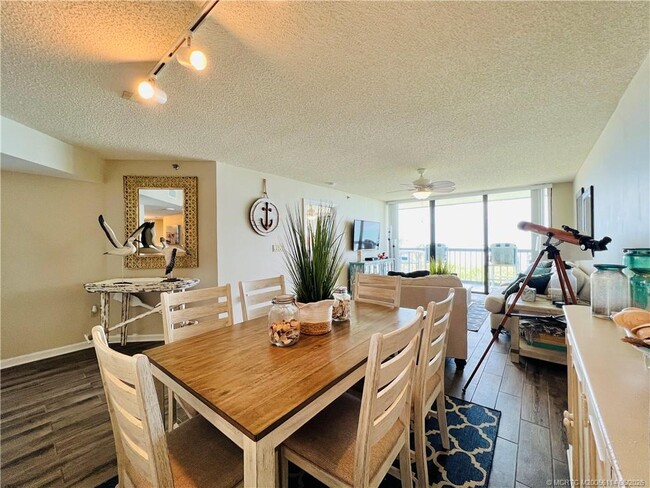 Building Photo - 8880 S Ocean Dr