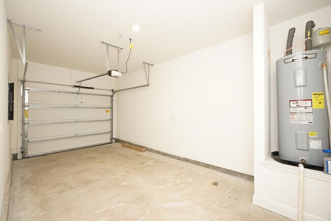 Building Photo - 22 Redbird Lp
