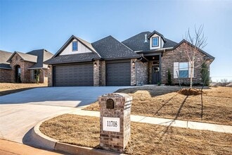 Building Photo - Beautiful Coeur D'Alene/Yukon