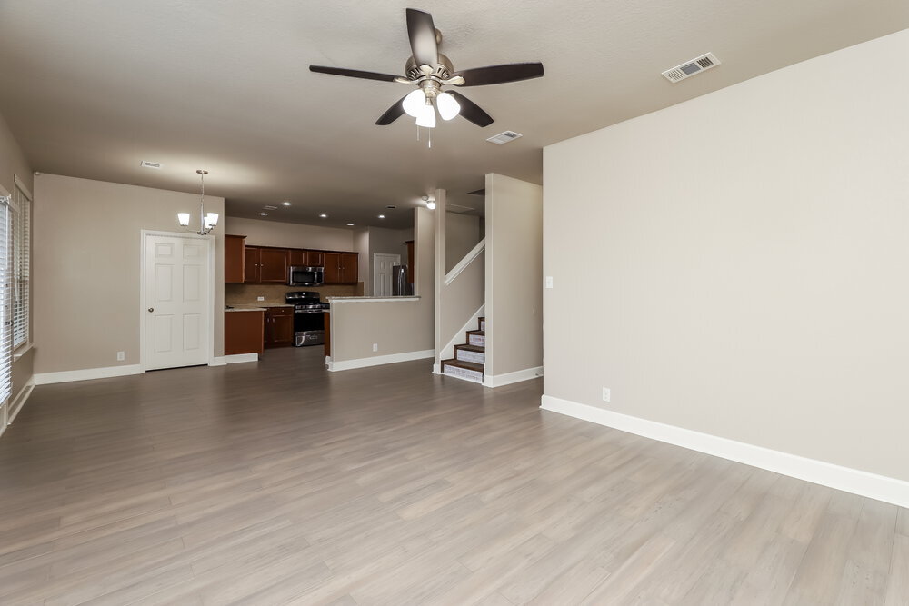 Building Photo - 255 Limestone Creek