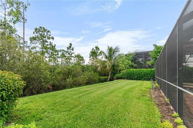 Building Photo - 11006 Longwing Dr