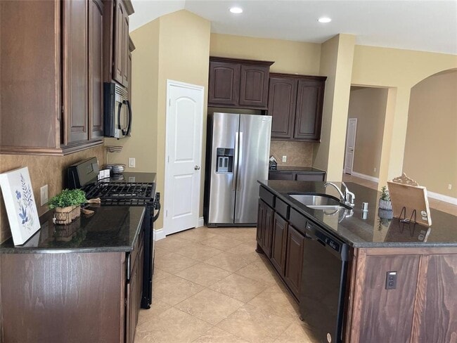 Building Photo - 13602 Silent Walk Dr