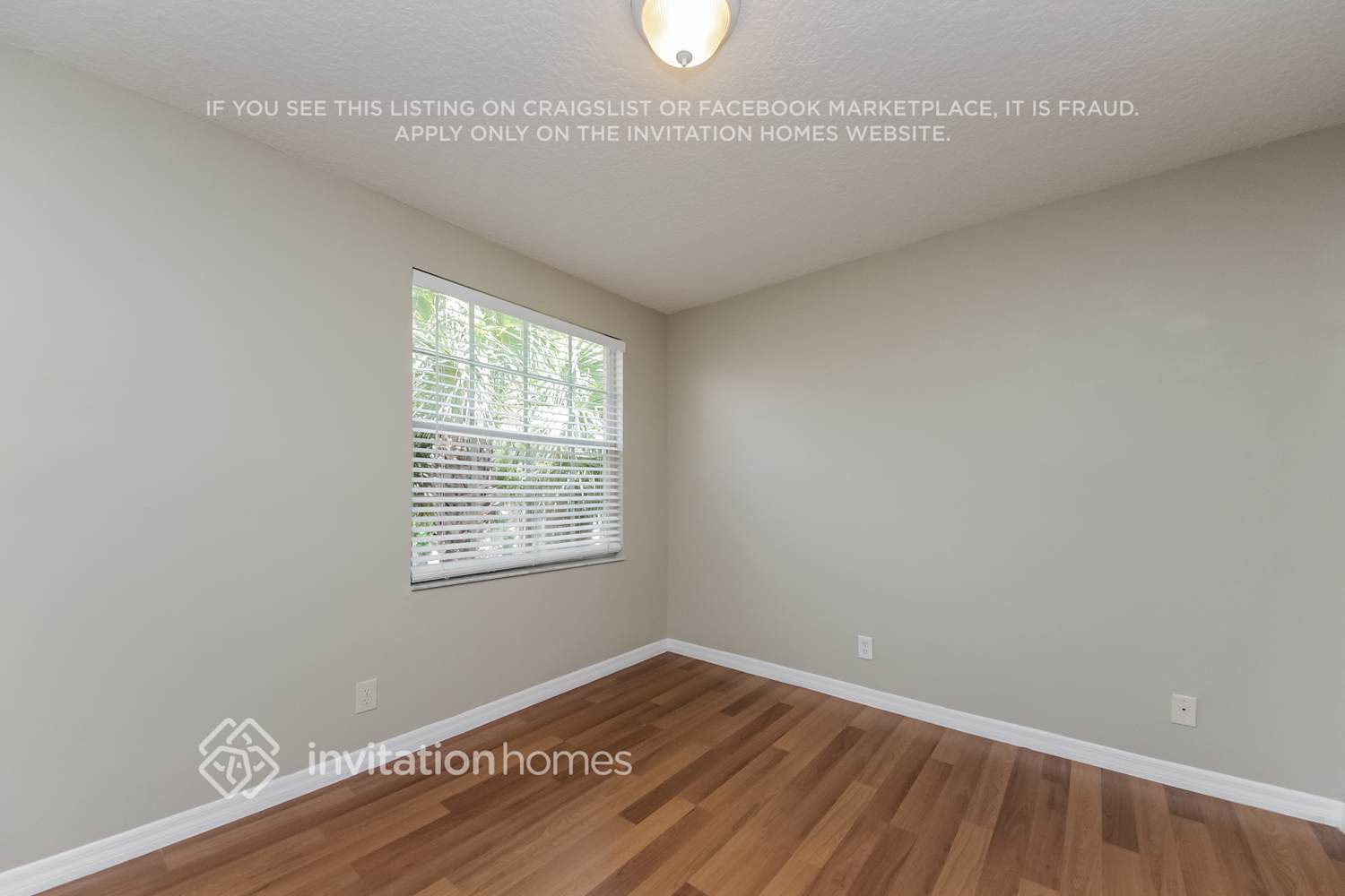 Building Photo - 843 NW 127th Ave