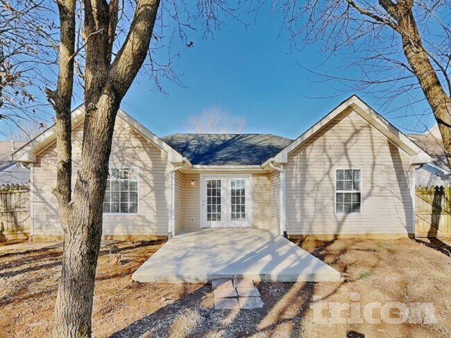 Building Photo - 1029 Chesire Way