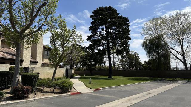 Building Photo - 2052 Danube Way