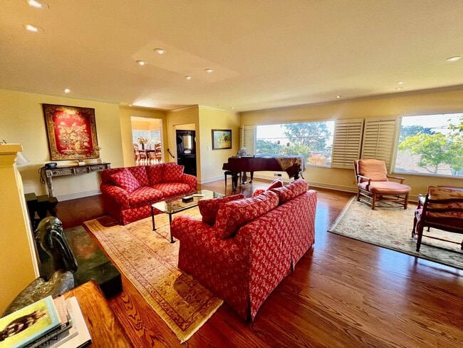 Building Photo - Charming and Accommodating Carmel-by-the-Sea Home coming soon!