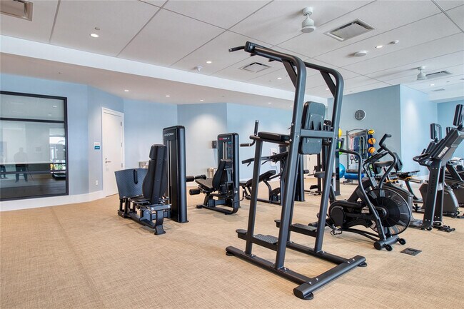 Building Photo - 10407 SW Aquila Wy