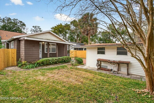 Building Photo - 4755 French St