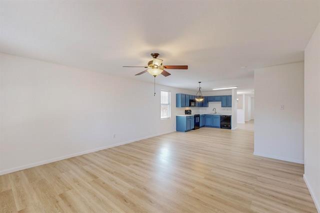 Building Photo - 12850 Vassar Dr