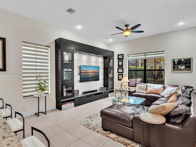 Building Photo - 3752 NW 85th Terrace