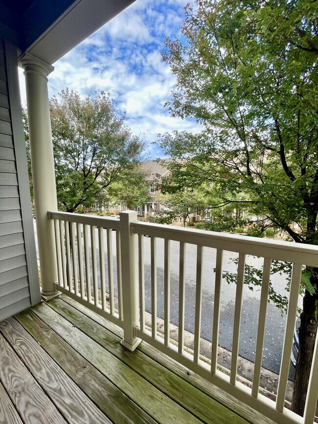 Building Photo - 100 Portico Street