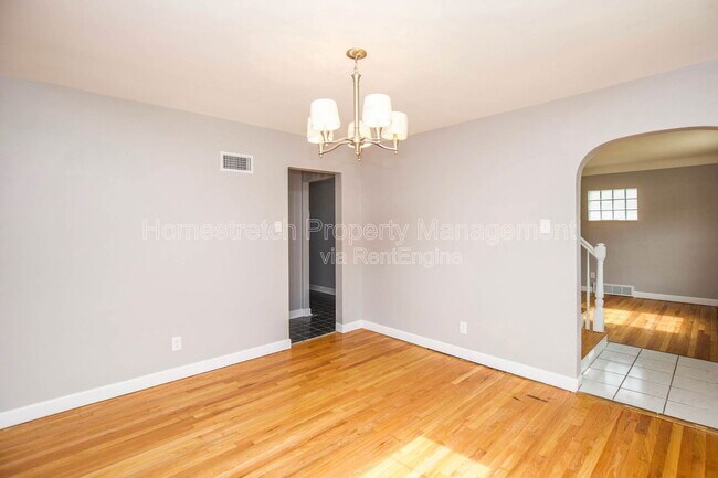 Building Photo - 4605 Nelson Dr