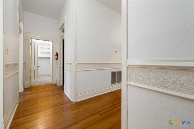Building Photo - 142 West St