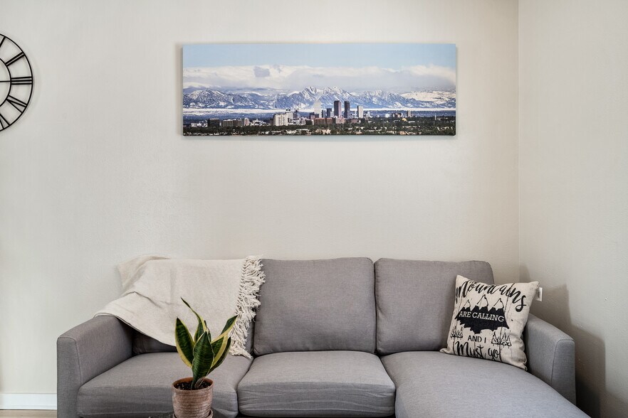 Building Photo - 4857-1 S Fox St