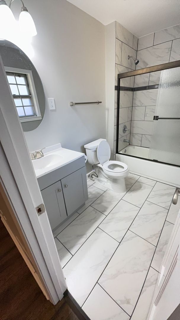 Building Photo - Beautiful Home In Bartlett