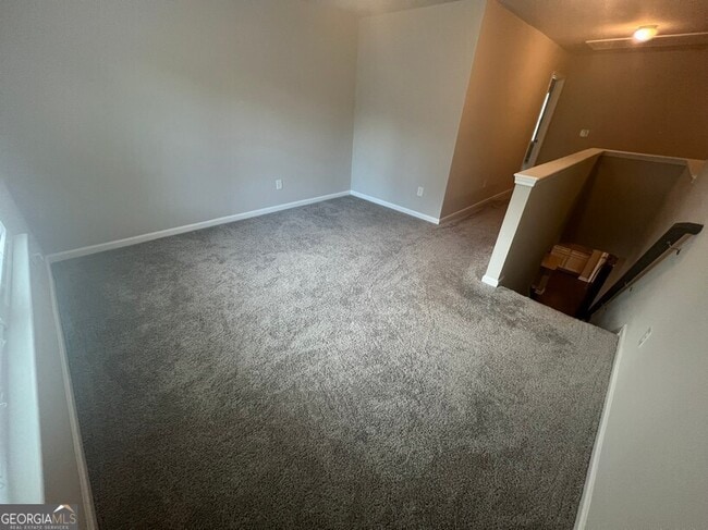 Building Photo - 50 Crabapple Ridge Dr