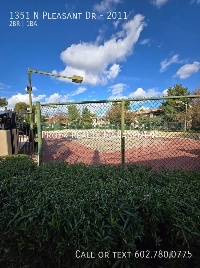 Building Photo - 1351 N Pleasant Dr