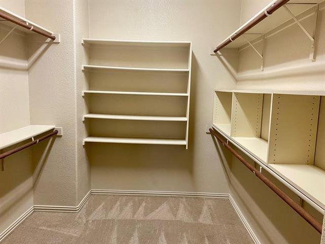 Building Photo - 2465 Embleton Dr
