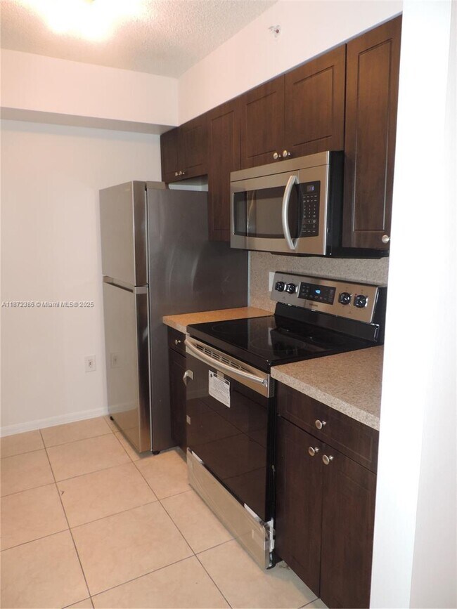Building Photo - 12166 St.Andrews Pl